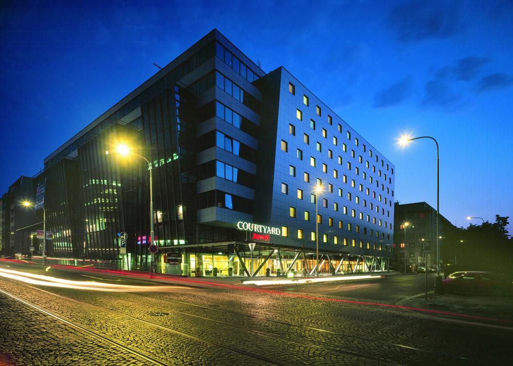 Courtyard By Marriott 4* Praha
